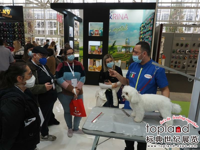 2023年意大利博洛尼亚国际宠物用品展（Zoomark International）是欧洲领先的宠物行业展览会；将于2023年5月15-17 日在意大利博洛尼亚展览中心举办。